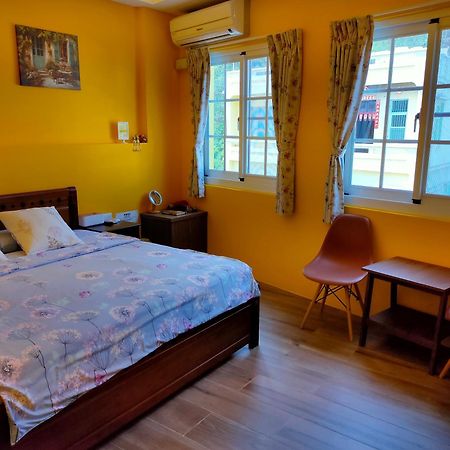 Ellie House Bed & Breakfast Xiaoliuqiu Exterior photo